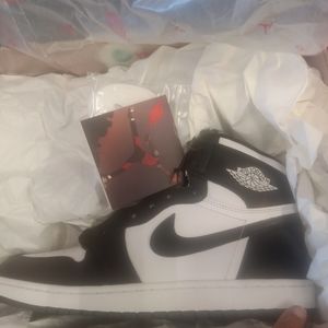 Air Jordan High 85 Black and White